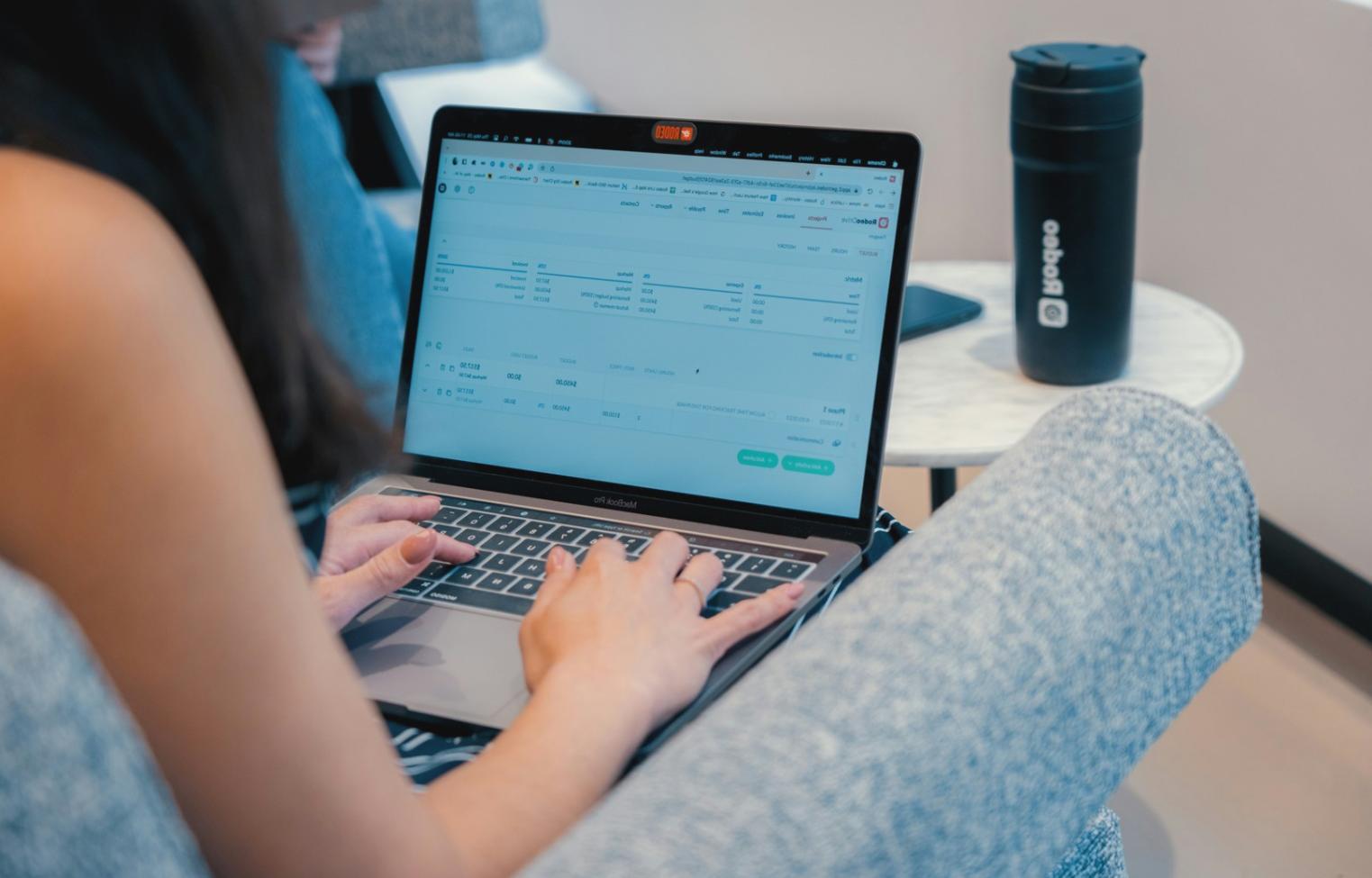 İnsan hakları hukuku eğitim içeriği